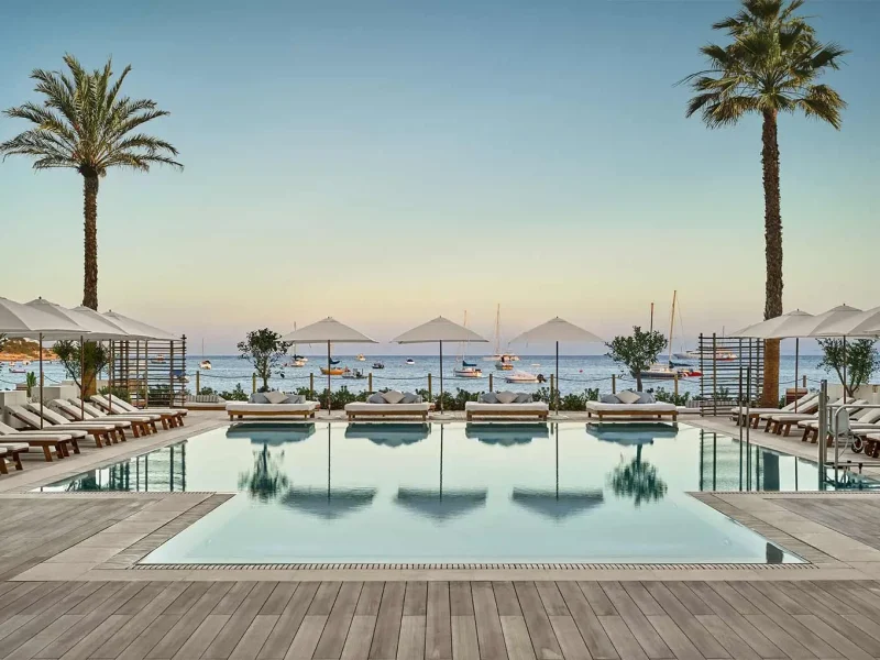 bay-master-cantilever-premium-terasse-meinlamellendach-schirm