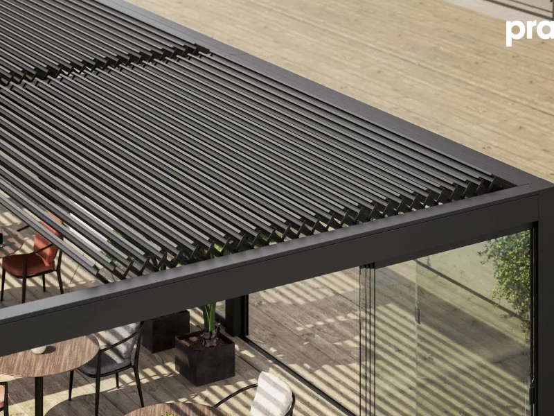 lamellendach-brerap-pratic-wetterbestaendige-terrassenueberdachung-sonnenschutz