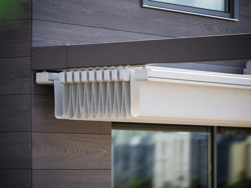 lamellendach-pratic-phoenix-free-aussenarchitektur-lamellensystem-langlebig