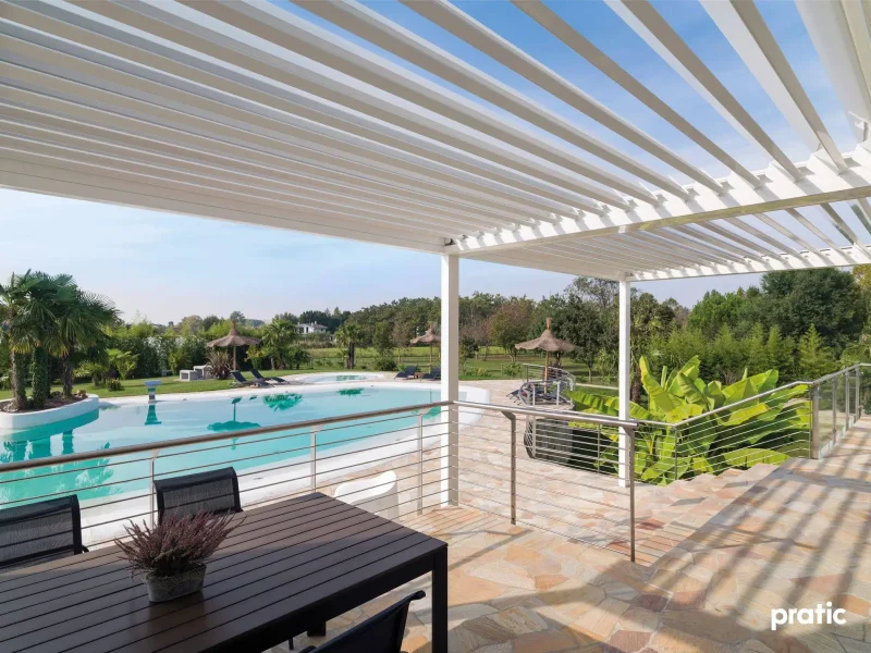 lamellendach-pratic-vison-ueberdachung-sonnenschutz-von-unten