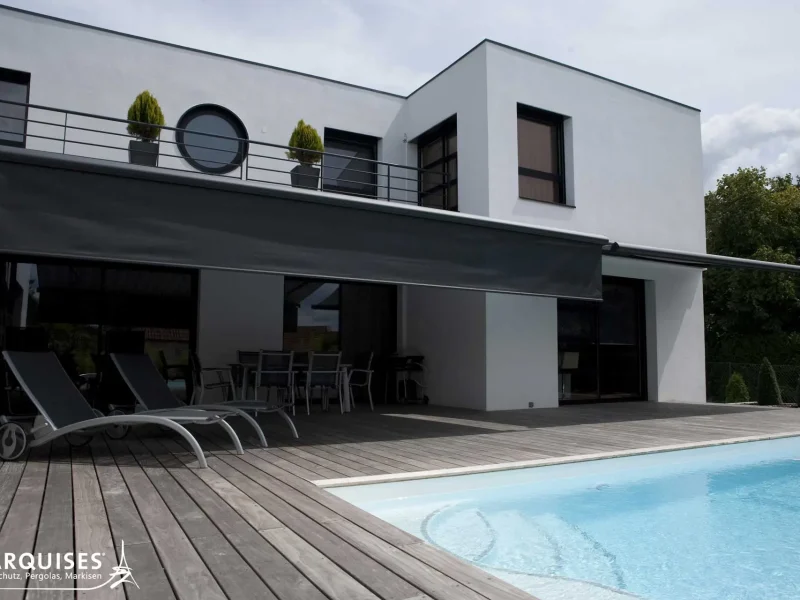 onx-mit-volant-marquises-aussenbereich-deutschland-terasse-markisen