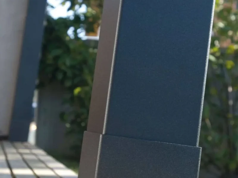 pratic-pergola-stil-ueberdachung-sonnenschutz-säule-metall