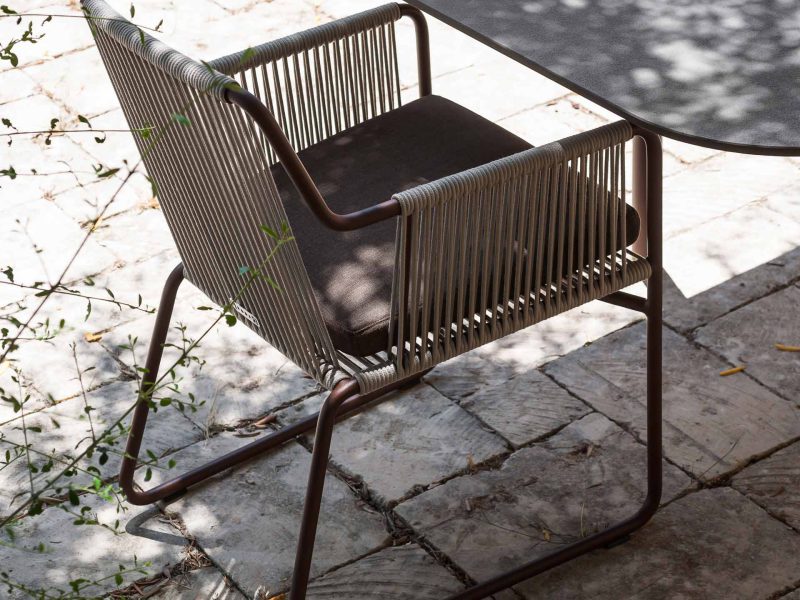 roda-harp-outdoor-terasse-gartenmoebel-moebel